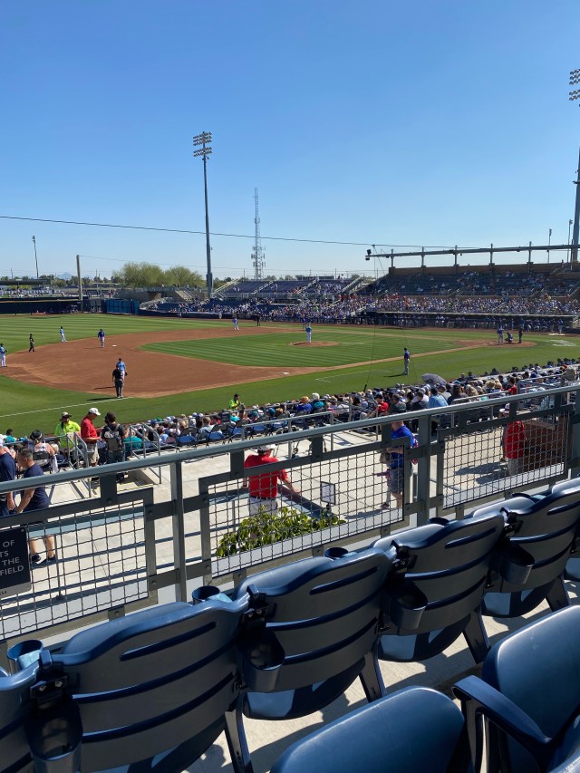 8F03C6E7-EB13-411B-958B-F9C849B4F854